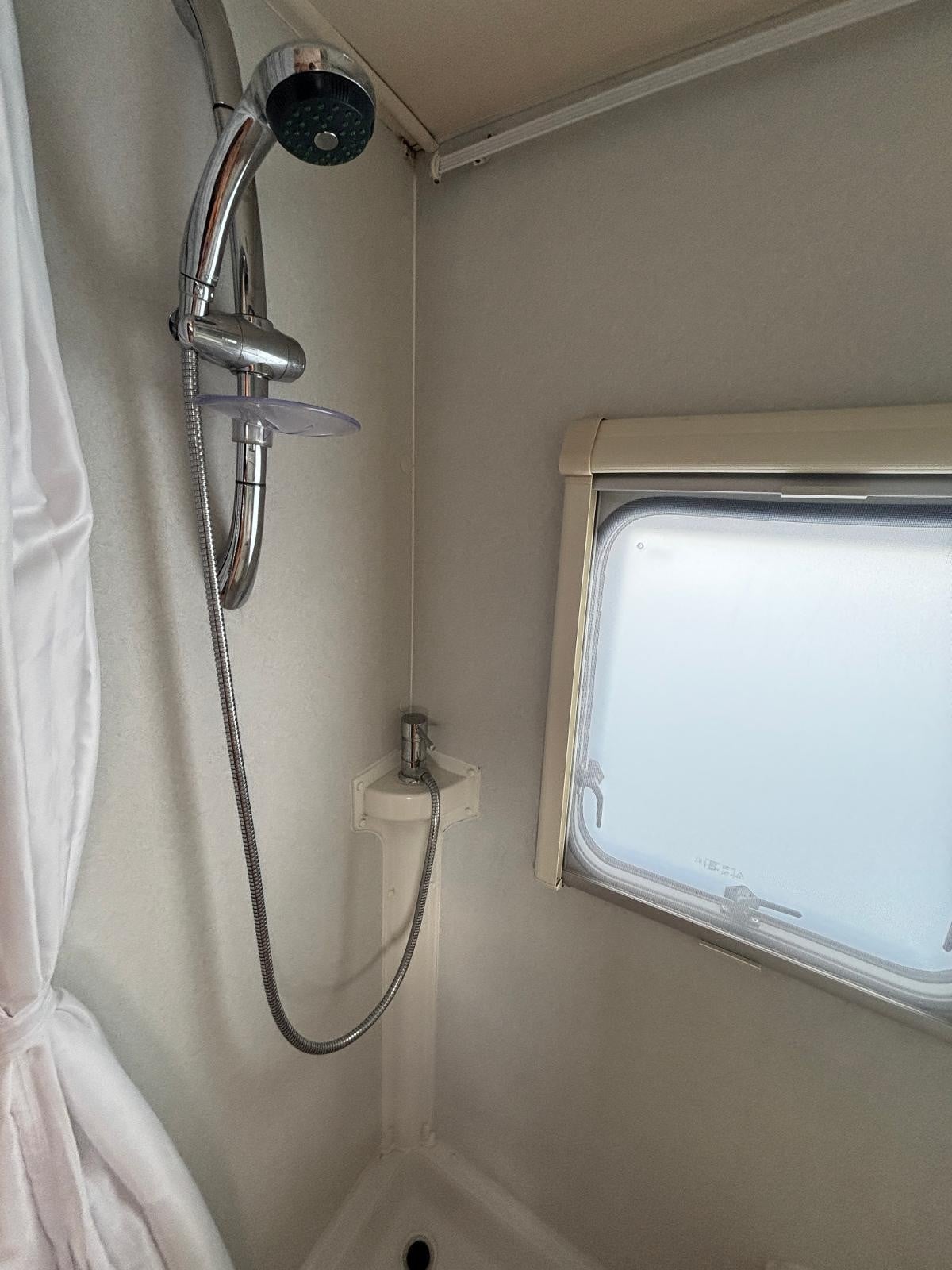 Elddis Autoquest 120 - Image 19