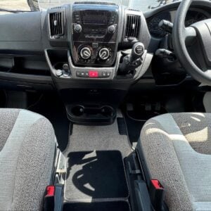 Swift Escape 674 - Image 5