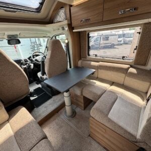 Swift Escape 674 - Image 6