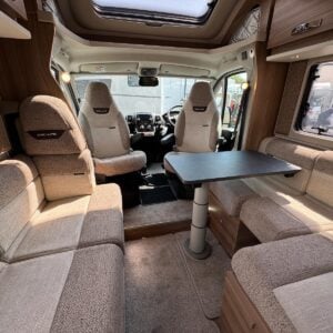 Swift Escape 674 - Image 7