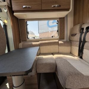 Swift Escape 674 - Image 8
