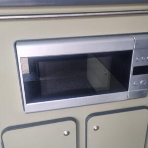 Volkswagen Transporter - Image 6