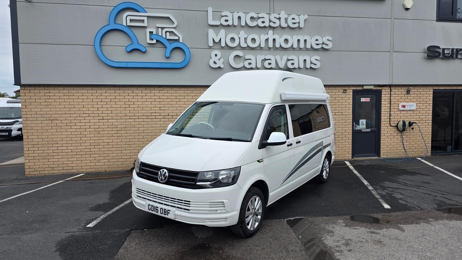 Volkswagen Transporter - Image 3