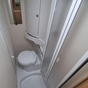 Elddis Majestic 155 - Image 12