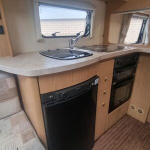 Elddis Majestic 155 - Image 8