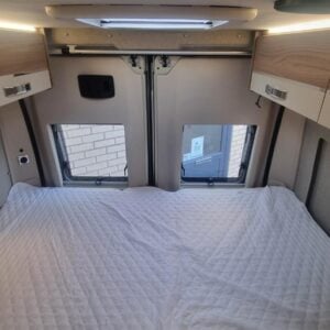 Swift Champagne 174 - Image 10