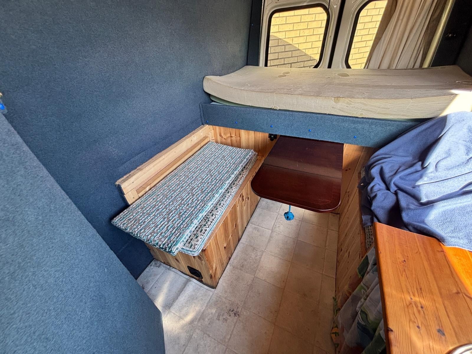 Volkswagen Crafter - Image 7