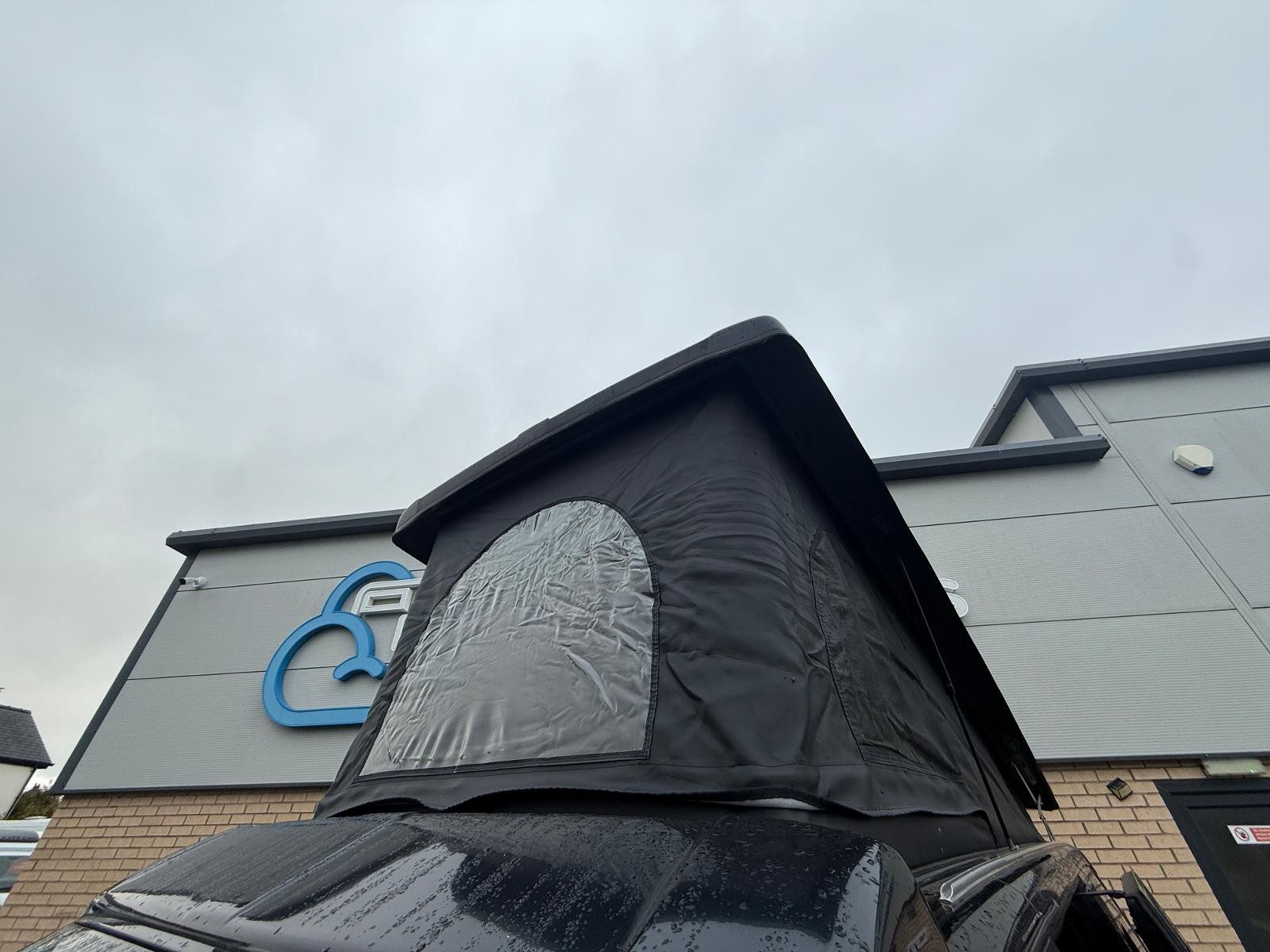 Volkswagen Transporter T30 LWB - Image 11