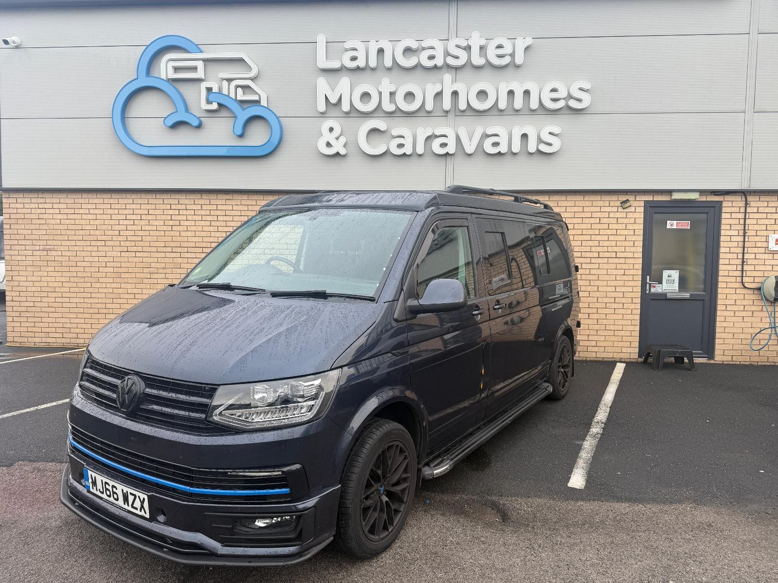 Volkswagen Transporter T30 LWB - Image 5