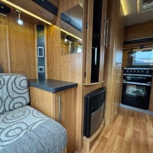 Auto Trail Navajo - Image 9