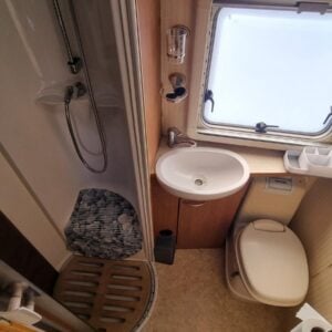 Bessacarr E720 - Image 8