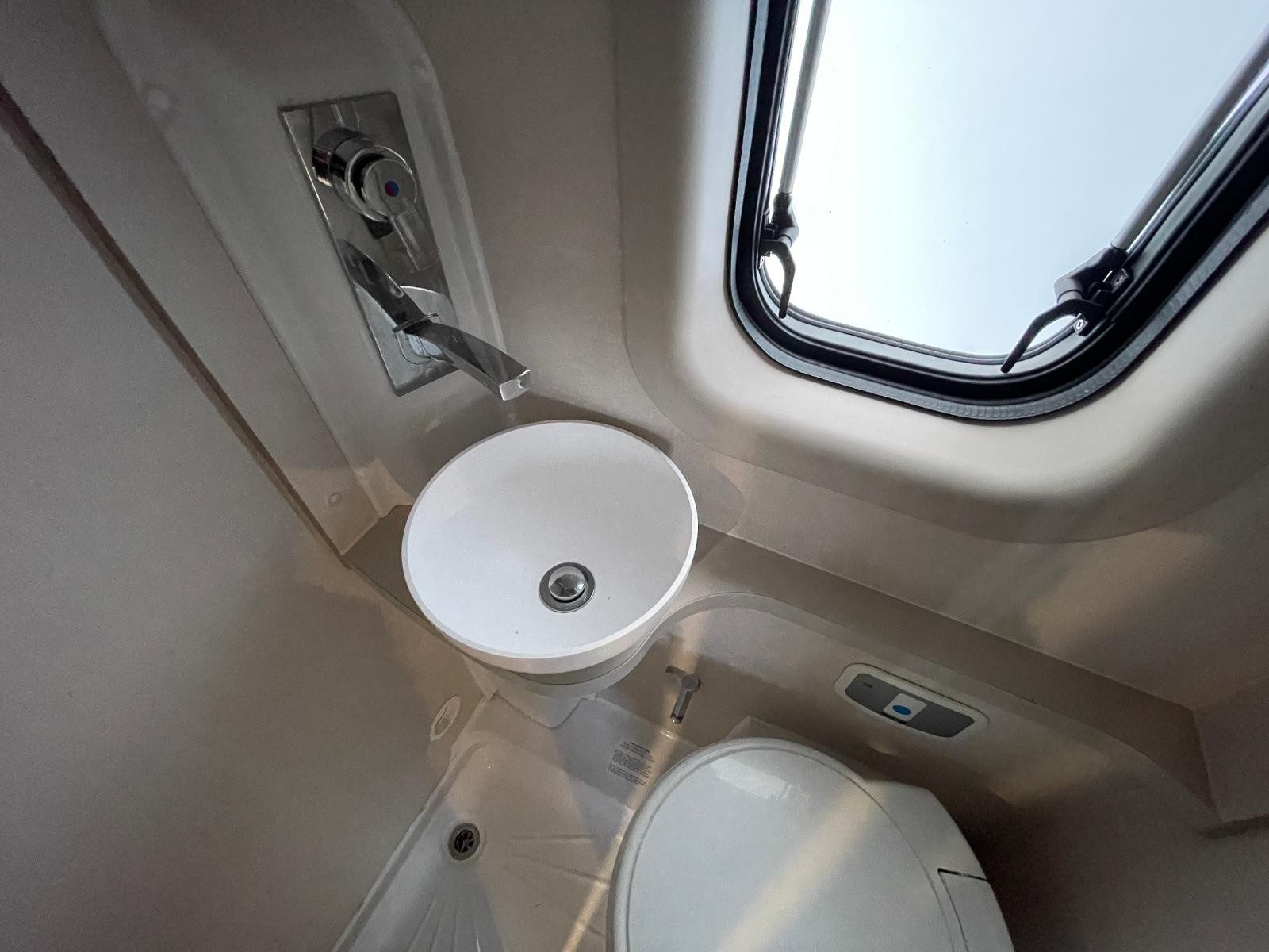 Elddis CV80 - Image 16