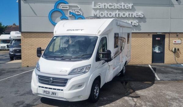 Swift Edge 464