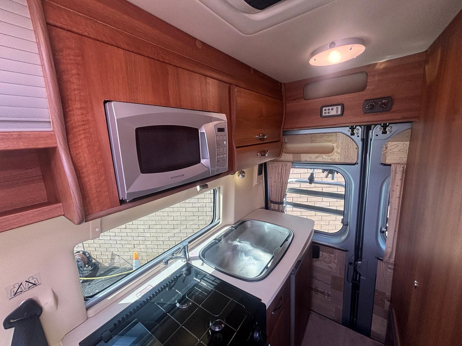 Auto Sleeper Dorset ES - Image 13