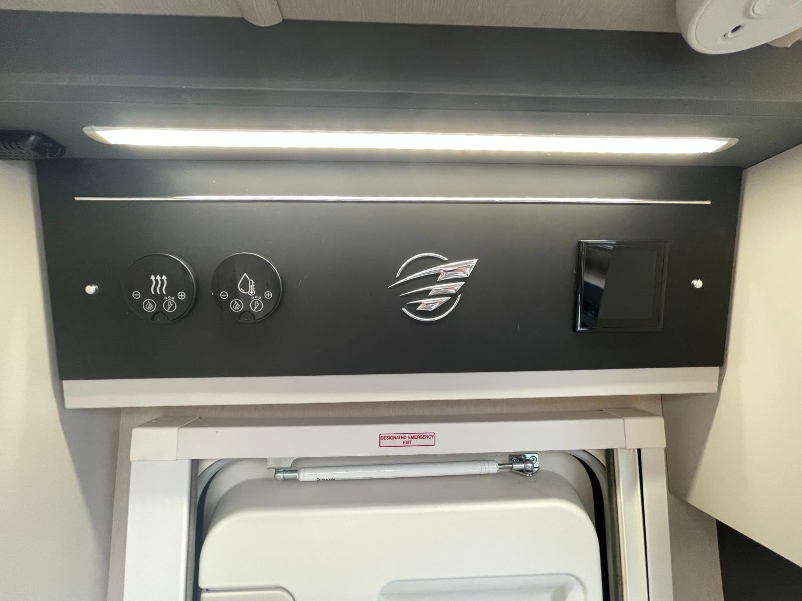 Auto Trail Excel 690T - Image 19