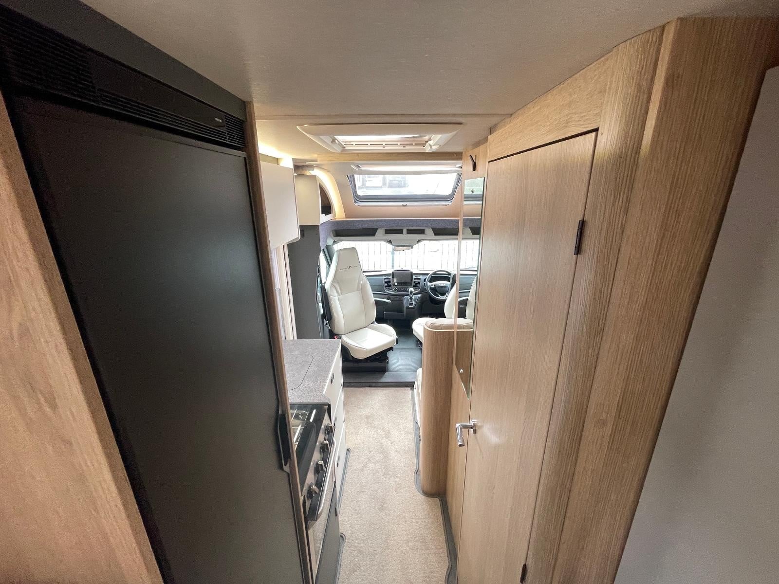 Auto Trail Excel 690T - Image 23
