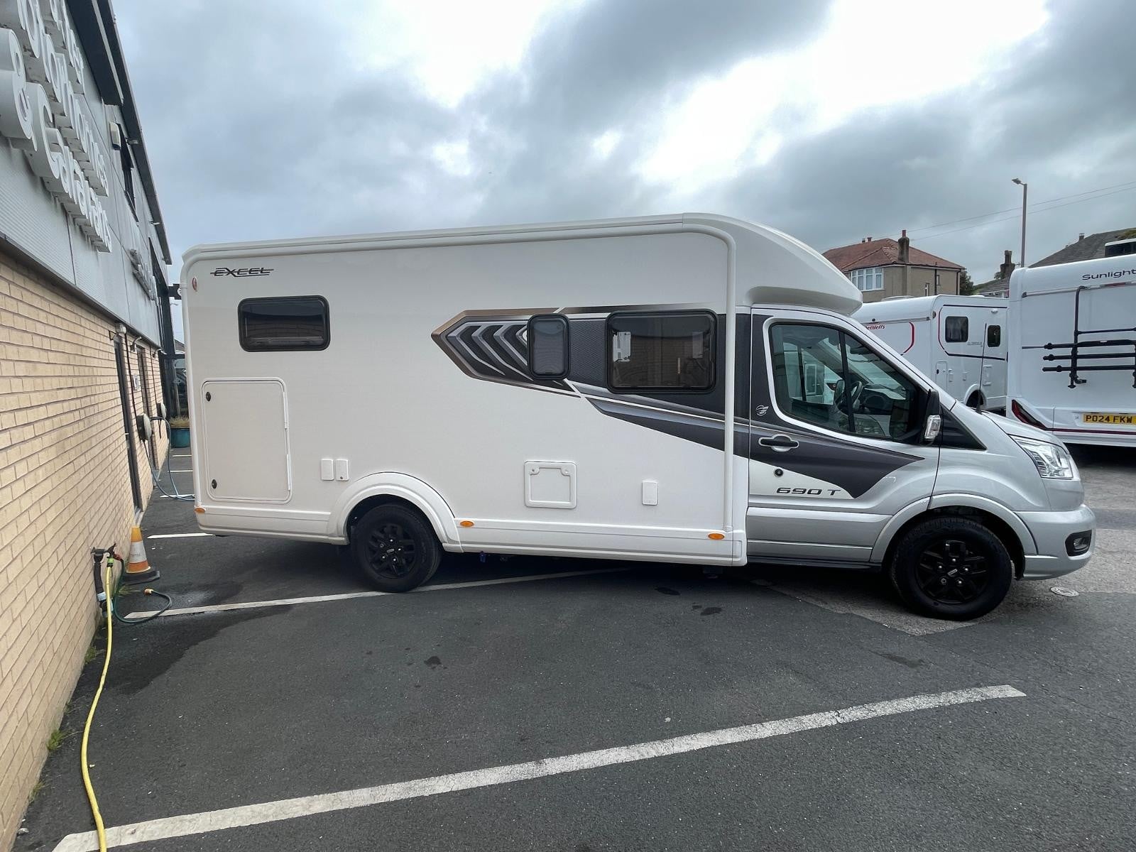 Auto Trail Excel 690T - Image 5