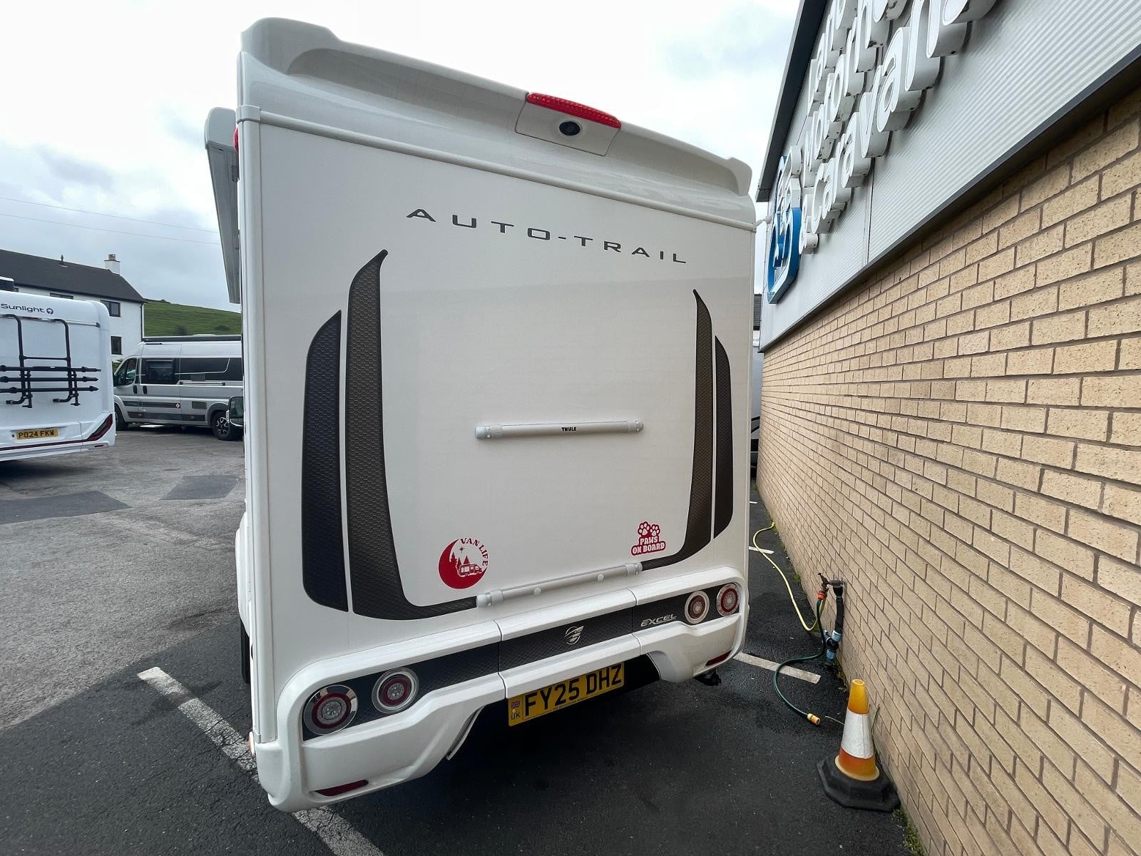 Auto Trail Excel 690T - Image 8