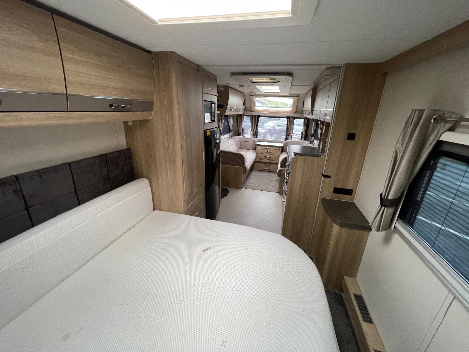 Elddis Crusader Storm - Image 14