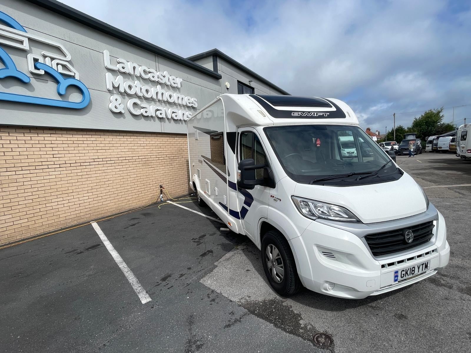 Swift Escape 695 - Image 4