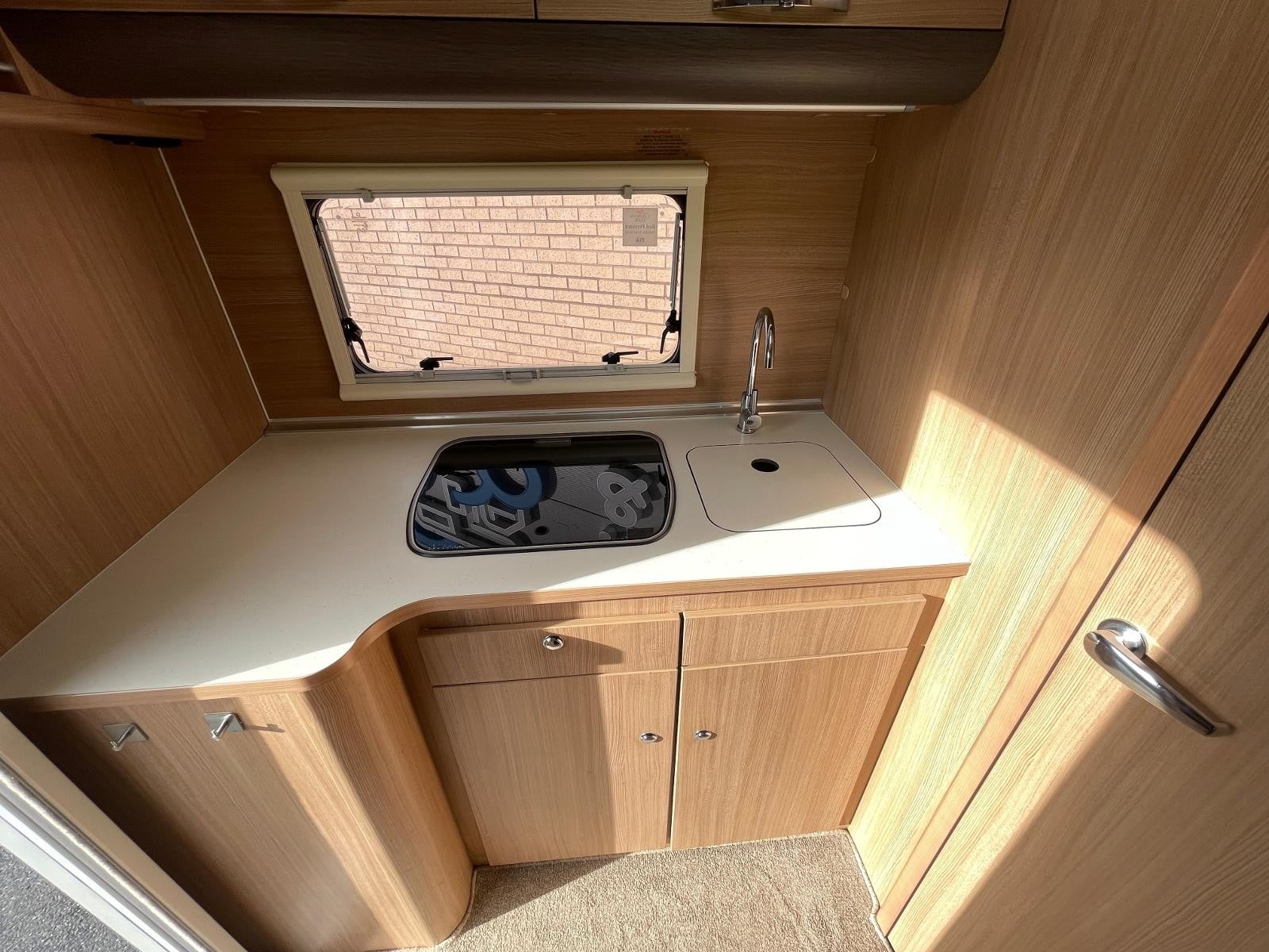 Adria Matrix M590 SG - Image 15