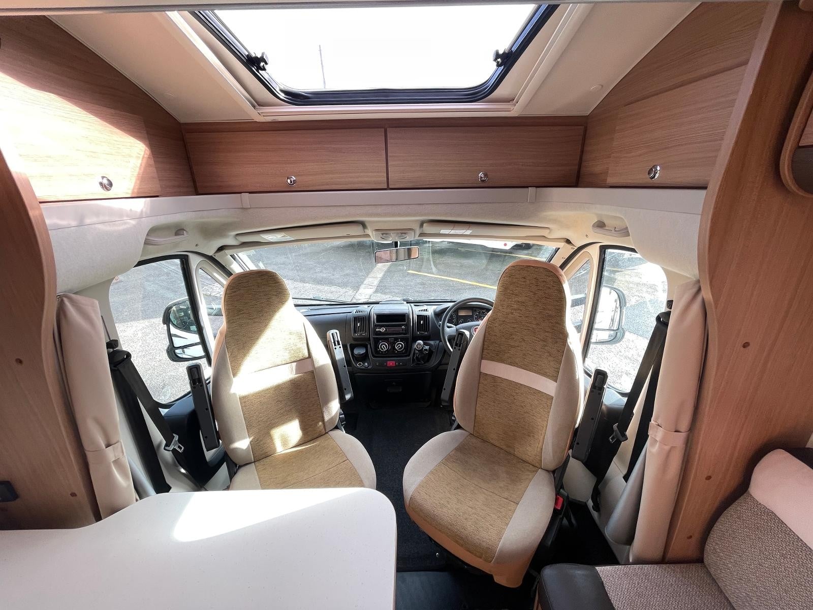 Adria Matrix M590 SG - Image 8