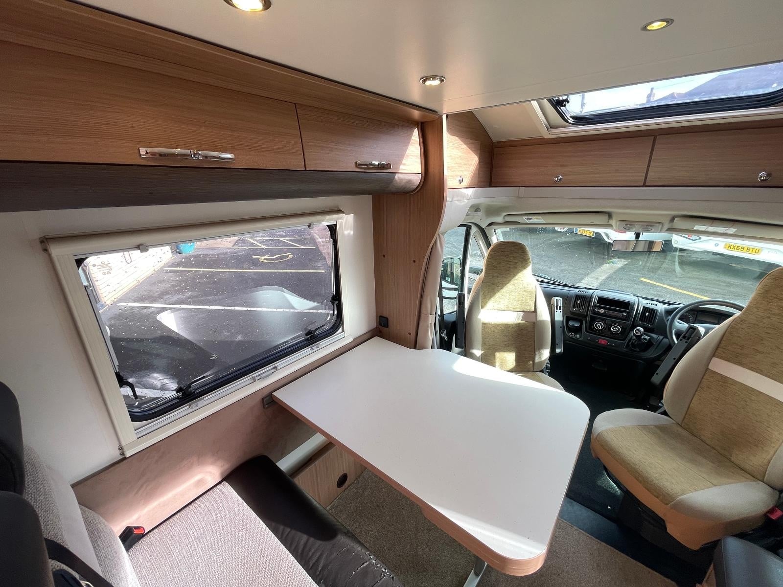 Adria Matrix M590 SG - Image 9