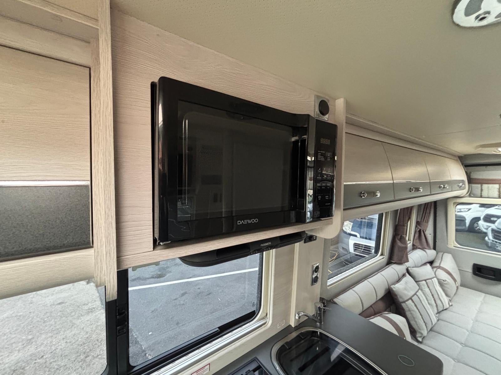 Auto Sleeper Warwick Duo - Image 18