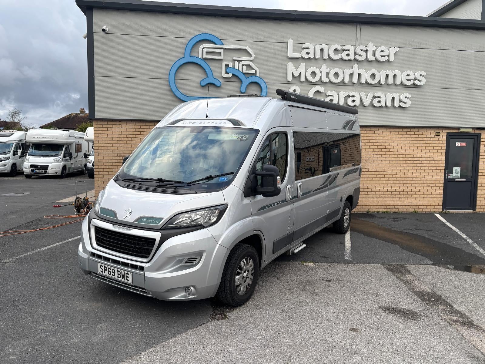 Auto-Sleeper-Warwick-Duo-117416891769
