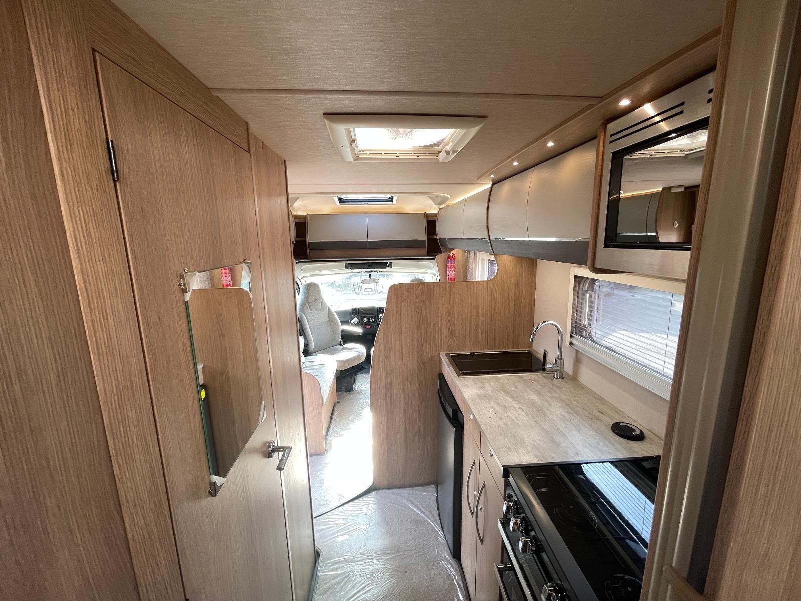 Auto Trail Imala 734 - Image 14