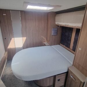 Coachman Laser Excel 875 - Image 9
