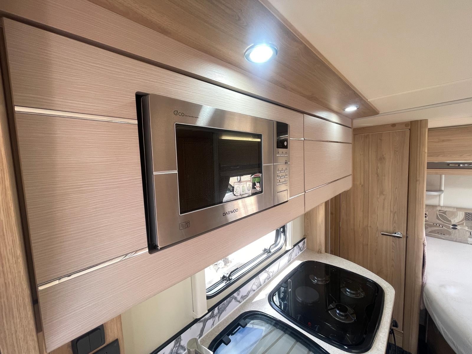 Elddis Majestic 155 - Image 18