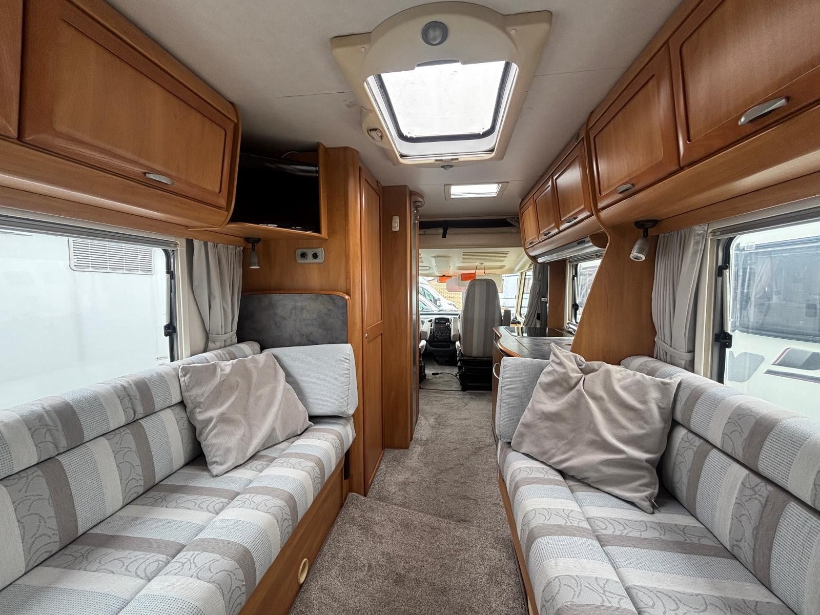Hymer B634 - Image 13