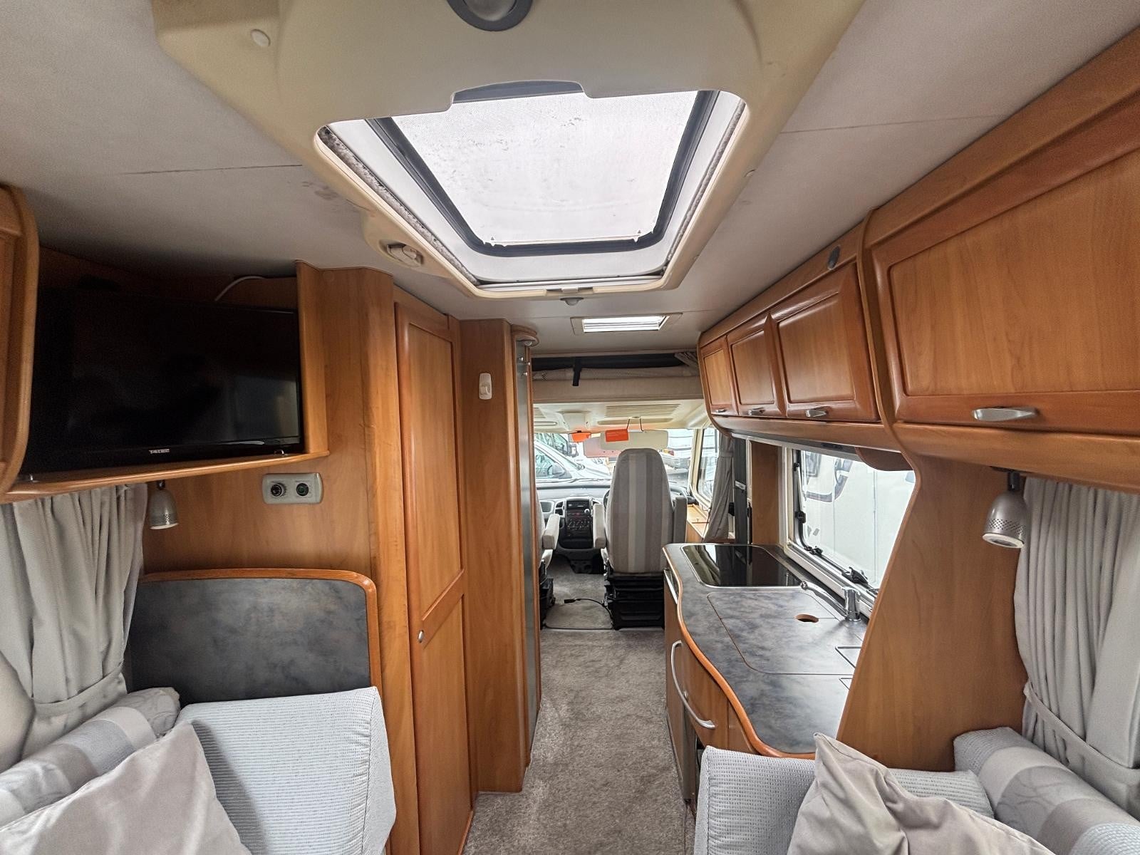Hymer B634 - Image 14
