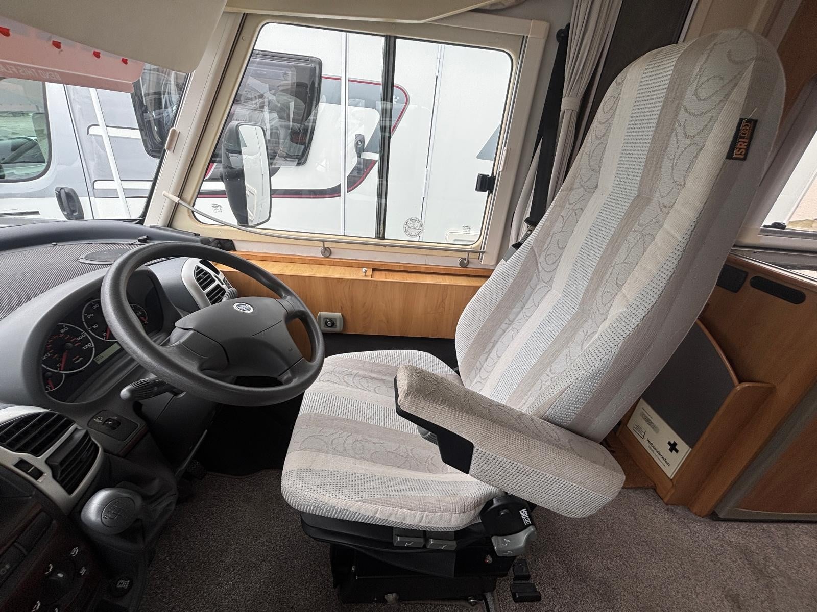 Hymer B634 - Image 5