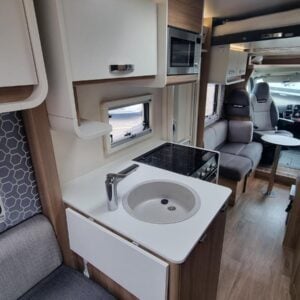 Swift Escape 685 - Image 11