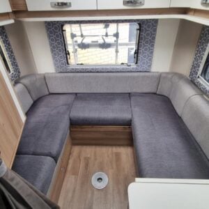 Swift Escape 685 - Image 9